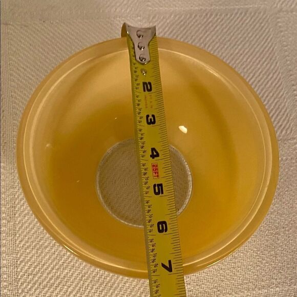 Vintage Pyrex Nesting Mixing Bowl Clear Bottom 1L 322 Used On TV Show. - Picture 10 of 10